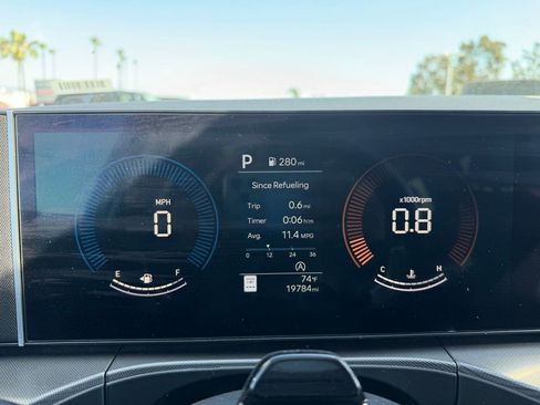 Used 2025 Hyundai Santa Fe SEL image 10