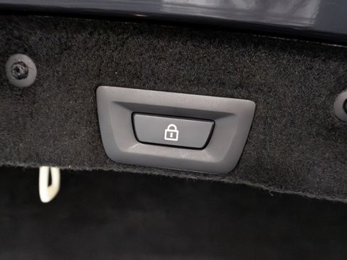 Used 2017 BMW 650i xDrive 650i xDrive image 39