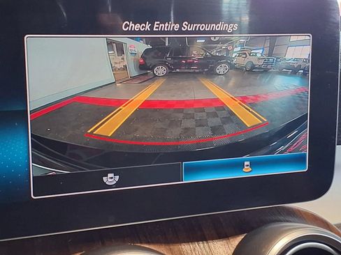 Used 2019 Mercedes-Benz C 300 4MATIC Sedan image 21