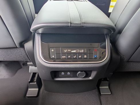 New 2026 Nissan Armada SV AWD/4WD image 21