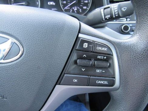 Used 2018 Hyundai Elantra SEL image 15