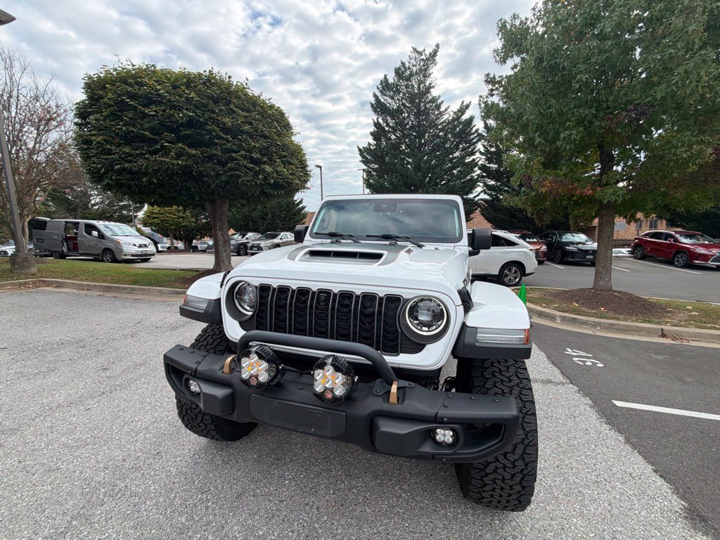 Used 2024 Jeep Wrangler Unlimited Rubicon 392 AWD/4WD image 2