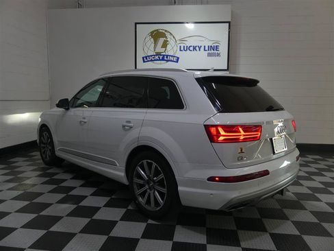 Used 2019 Audi Q7 3.0T Prestige w/ Prestige Package AWD/4WD image 11