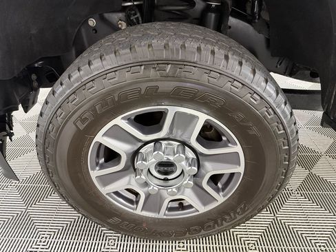 Used 2024 Ford F250 Lariat AWD/4WD image 10