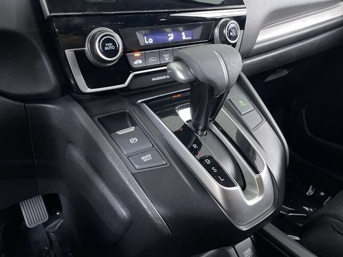 Used 2019 Honda CR-V LX image 17