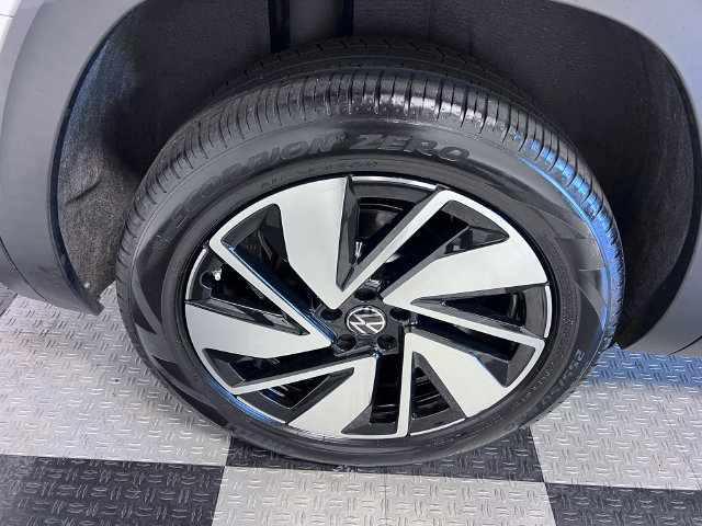 Certified 2024 Volkswagen Atlas SE FWD image 15