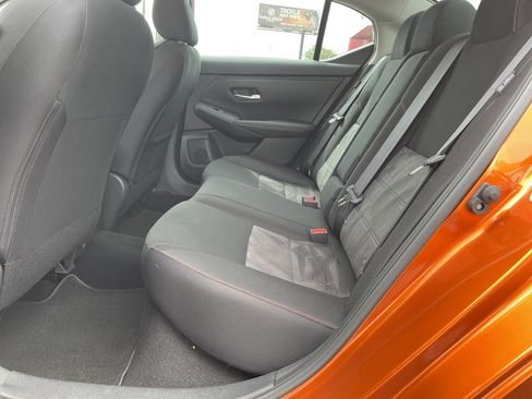 Certified 2025 Nissan Sentra SR image 19