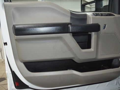 Used 2022 Ford F350 XL w/ Power Equipment Group image 35