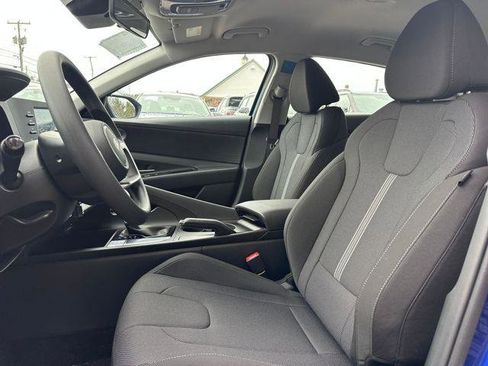 New 2026 Hyundai Elantra SE image 7