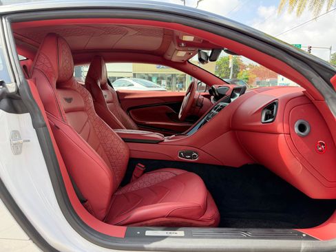 Used 2020 Aston Martin DBS Superleggera RWD image 54