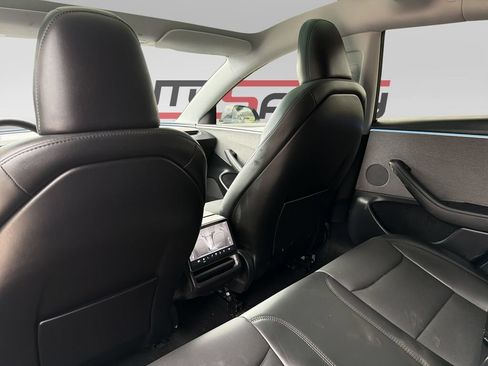 Used 2025 Tesla Model 3 Long Range RWD image 12