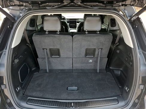 Used 2022 Jeep Grand Cherokee L Limited AWD/4WD image 30
