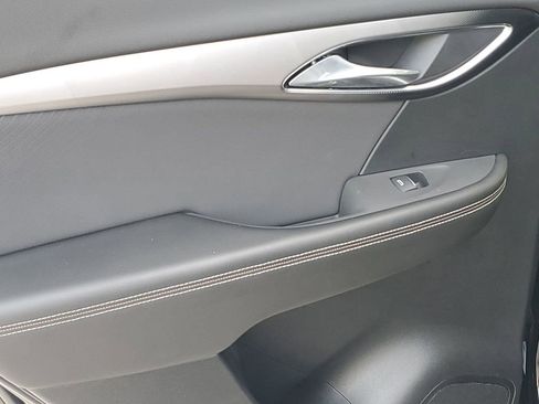 Used 2025 Buick Envision Sport Touring image 42