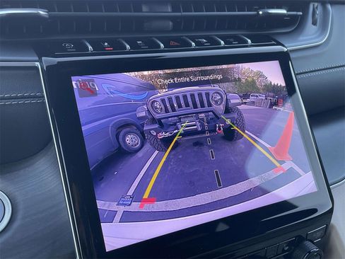 New 2025 Jeep Grand Cherokee Limited image 39