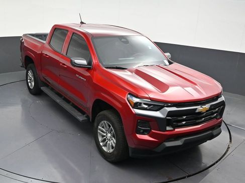 Used 2025 Chevrolet Colorado LT w/ LT Convenience Package RWD image 22