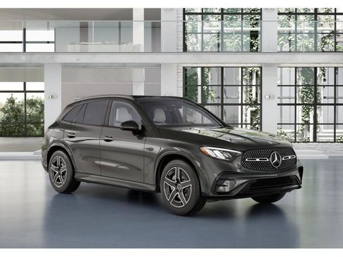 New 2026 Mercedes-Benz GLC 300 4MATIC image 11