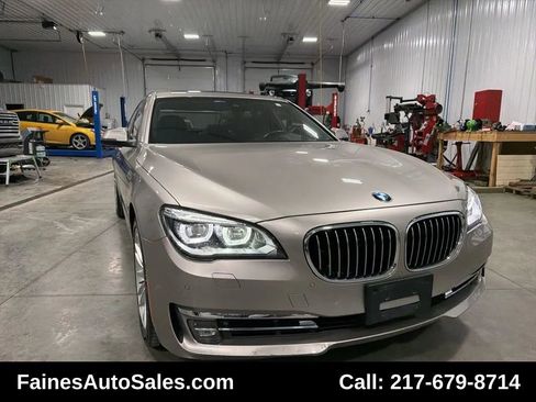 Used 2015 BMW 750Li xDrive 750Li xDrive Sedan 4D image 31