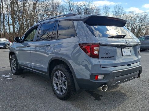 Used 2024 Honda Passport TrailSport image 4