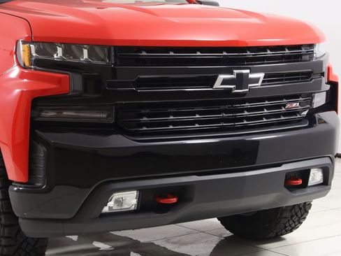 Used 2020 Chevrolet Silverado 1500 LT Trail Boss image 35