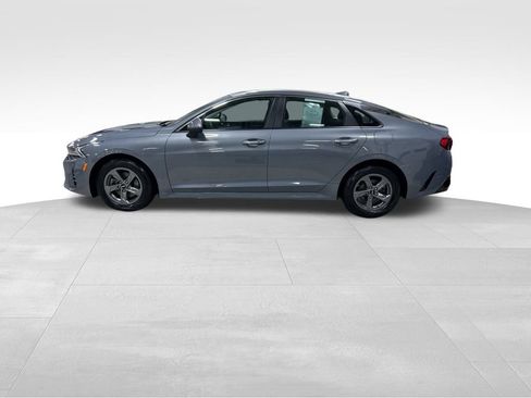 Used 2023 Kia K5 LXS image 9