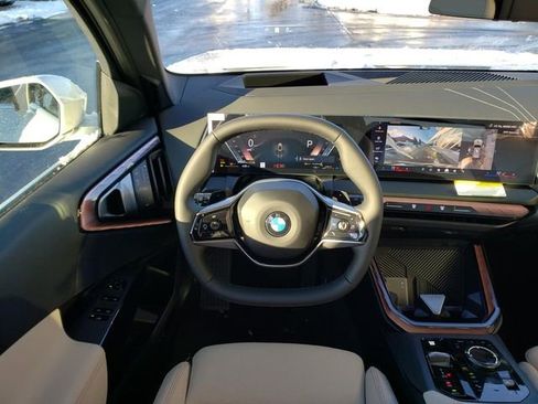 New 2026 BMW X3 xDrive30 w/ Premium Package image 14