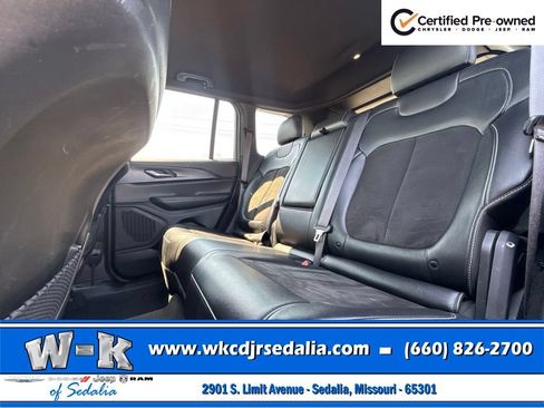 Certified 2023 Jeep Grand Cherokee Altitude AWD/4WD image 24