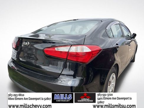 Used 2016 Kia Forte LX FWD image 3