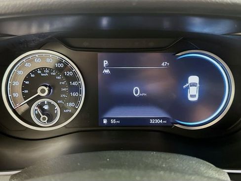 Used 2023 Genesis G70 2.0T w/ Sport Prestige Package image 18