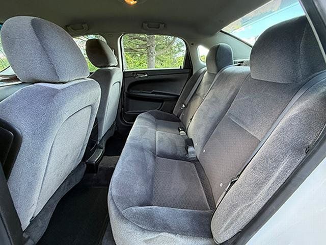 Used 2015 Chevrolet Impala Limited LS FWD image 13