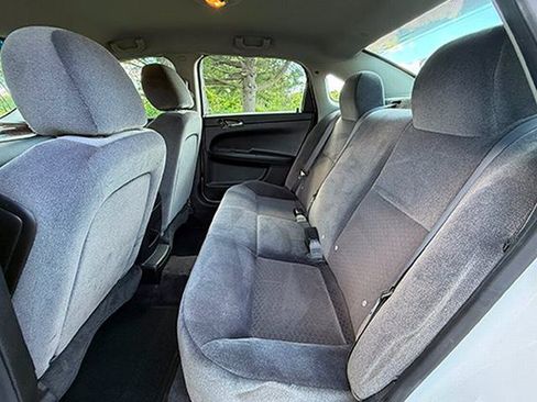 Used 2015 Chevrolet Impala Limited LS FWD image 13
