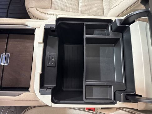 Used 2021 GMC Yukon XL Denali w/ LPO, Illumination Package image 26