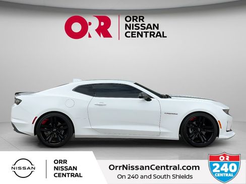 Used 2021 Chevrolet Camaro LT w/ Redline Edition RWD image 4