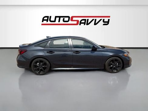 Used 2025 Honda Civic Sport Touring image 8