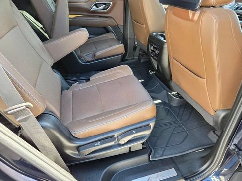 Certified 2024 Chevrolet Tahoe High Country w/ Advanced Technology Package AWD/4WD image 15