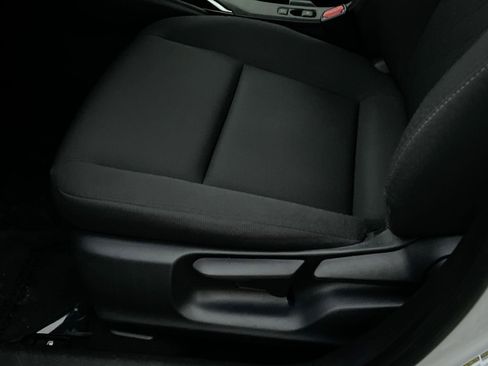 Used 2023 Toyota Corolla LE image 14