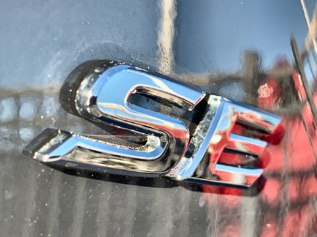 Used 2026 Toyota Camry SE FWD image 43