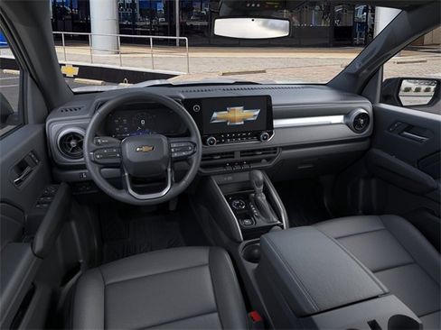 New 2026 Chevrolet Colorado LT w/ LT Convenience Package AWD/4WD image 15