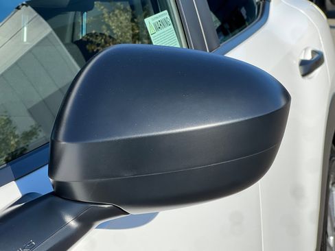 Certified 2025 Nissan Kicks S image 54