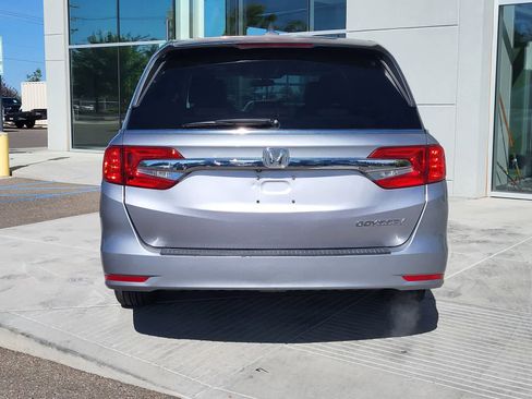 Used 2018 Honda Odyssey EX image 6