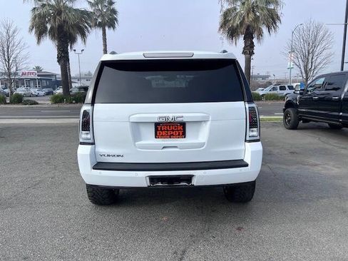 Used 2017 GMC Yukon SLE w/ SLE Value Package image 7
