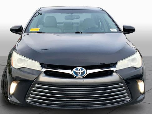 Used 2016 Toyota Camry XLE image 4
