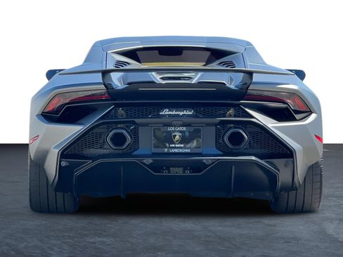 Used 2024 Lamborghini Huracan Tecnica RWD image 4