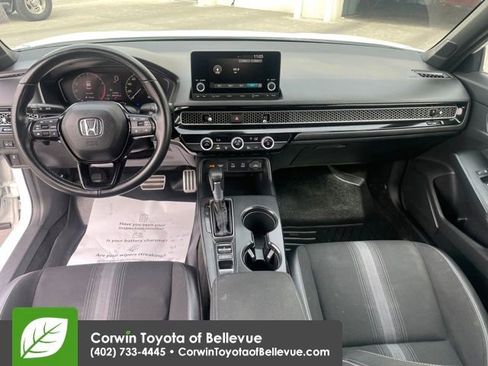 Used 2025 Honda Civic Sport image 12