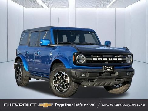 Used 2022 Ford Bronco Outer Banks AWD/4WD image 1