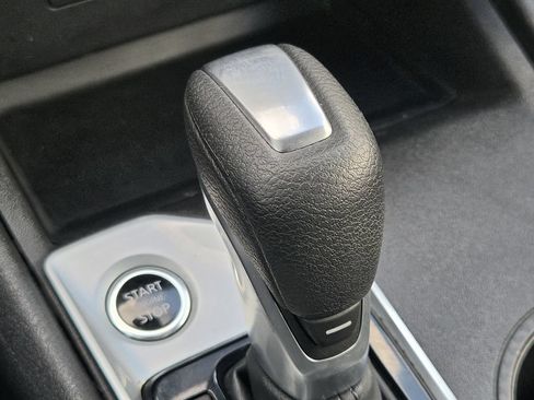 Used 2025 Nissan Altima 2.5 SV FWD image 20
