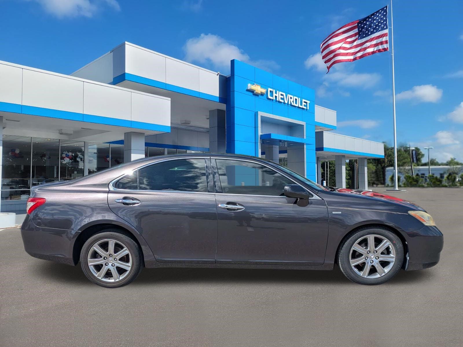 Used 2009 Lexus ES 350 w/ Pebble Beach Edition FWD image 2