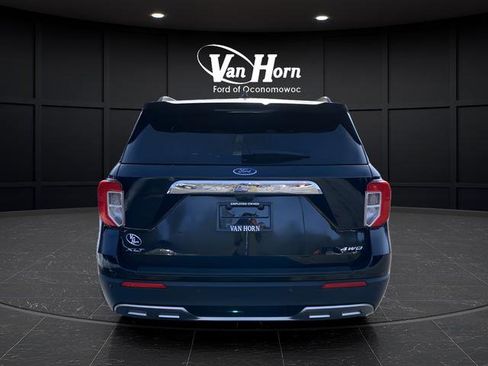 Certified 2023 Ford Explorer XLT w/ Equipment Group 202A image 13