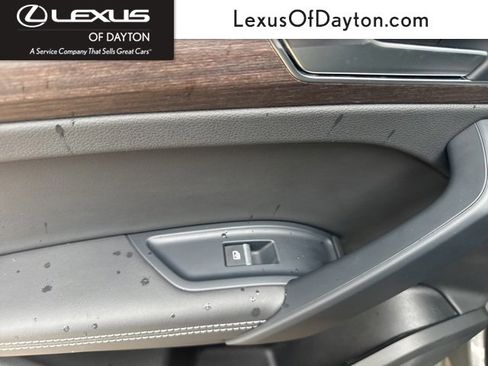 Used 2024 Audi Q5 2.0T Premium Plus image 32