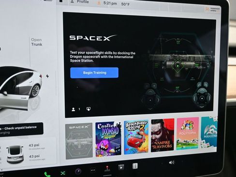 Used 2022 Tesla Model 3 Long Range image 24