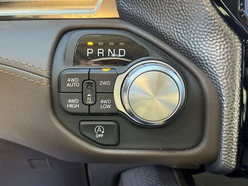 Used 2025 RAM 1500 Limited w/ Trailer Tow Group image 20